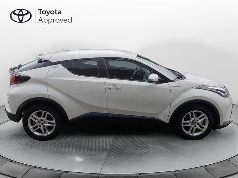 Toyota C-HR 1.8h Active E-CVT