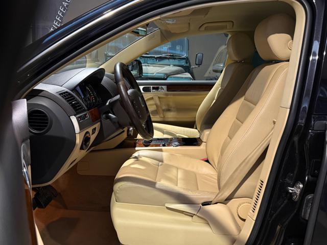 VOLKSWAGEN Touareg 2.5 R5 TDI DPF Exclusive