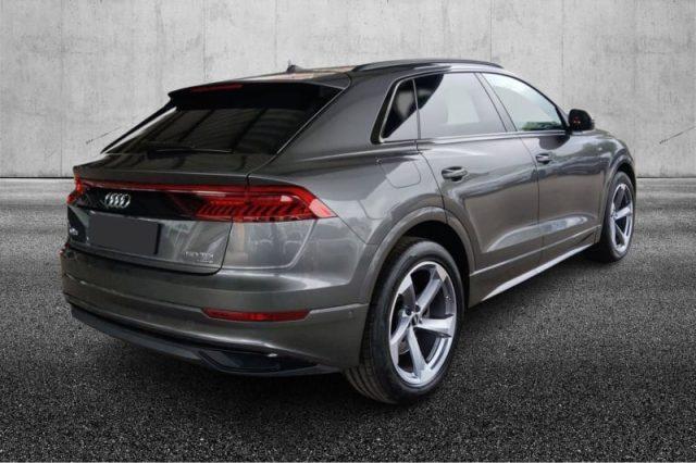 AUDI Q8 50 TDI 286 CV quattro tiptronic Sport