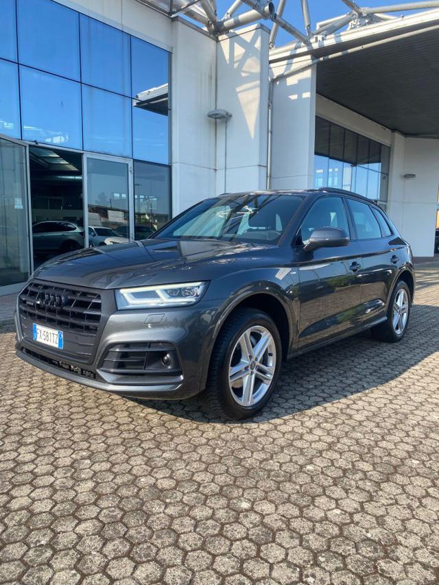 AUDI Q5 40 TDI quattro S tronic S line plus