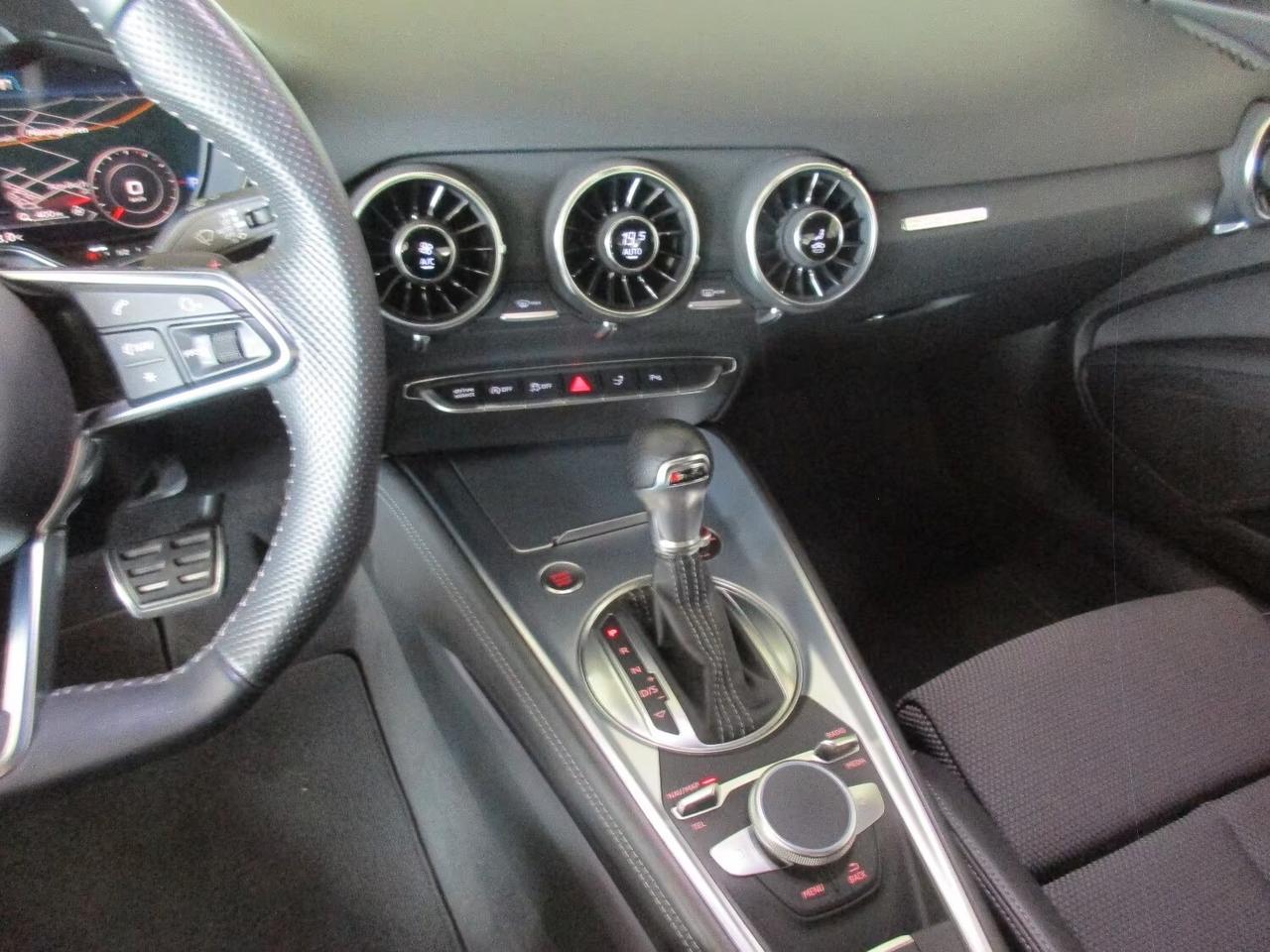 Audi TT Coupé 45 TFSI Q4 S tronic S line MATRIX