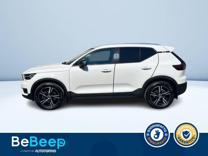 Volvo XC40 2.0 T4 MOMENTUM AWD GEARTRONIC