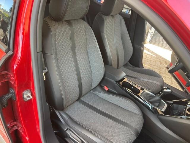 PEUGEOT 2008 PURETECH 100CV ALLURE 38000KM