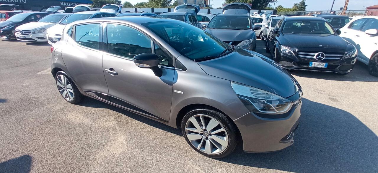 Renault Clio dCi Costume National