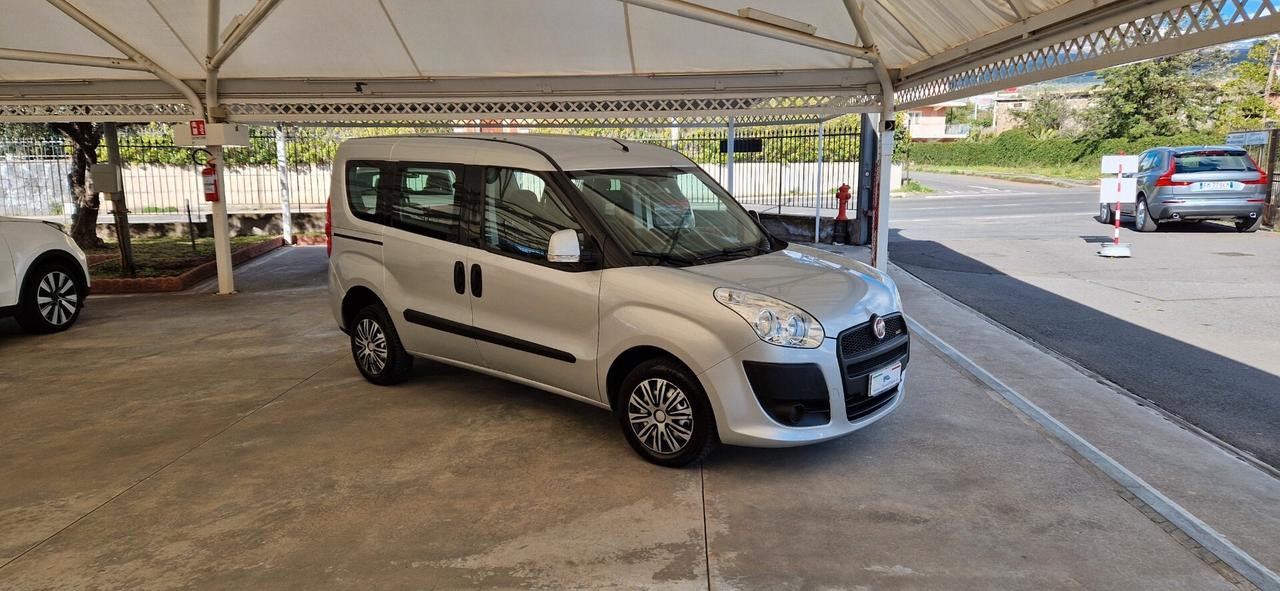 Fiat Doblò 5 Posti 1.6 Mjt 105cv 150° Anniversario
