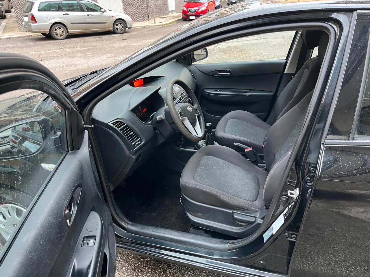 Hyundai i20 1.2 5p. Classic