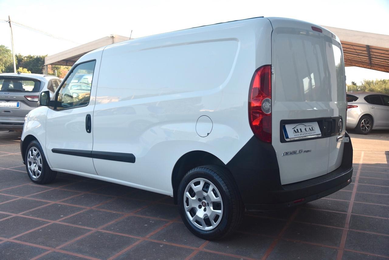 Fiat Doblo Maxi 1.6 mtj 105cv Lounge 3 posti