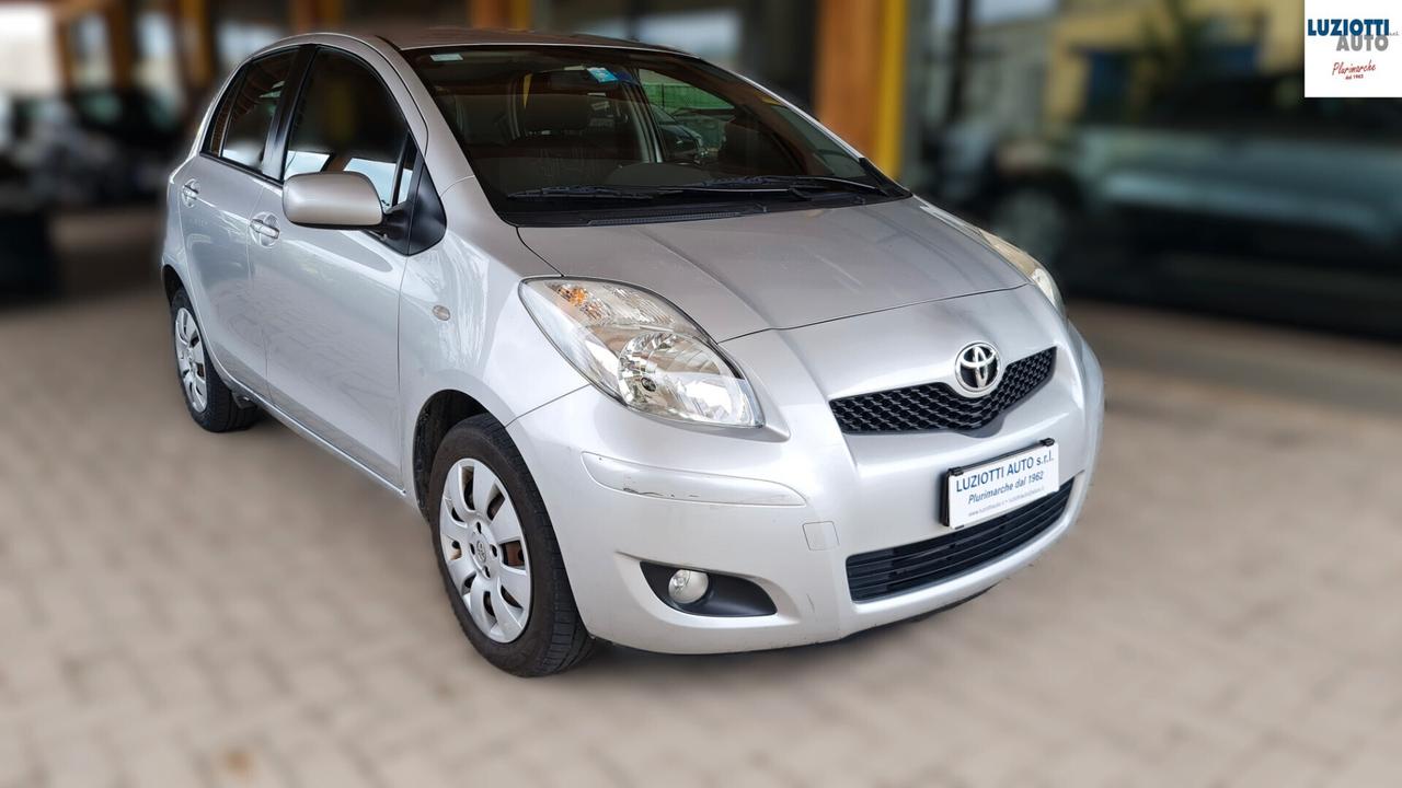 Toyota Yaris 1.0 5P. SOL