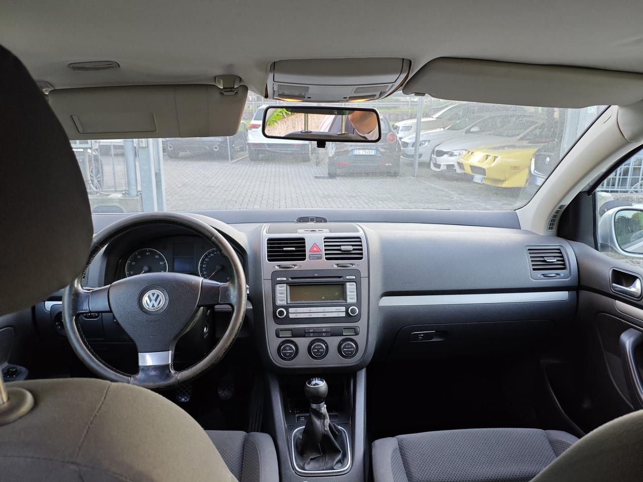 Volkswagen Golf 1.6 5p. Comfortline