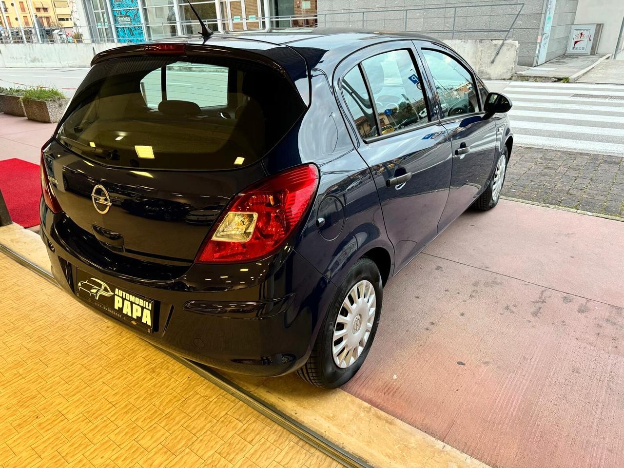 Opel Corsa 1.2 5 porte Edition