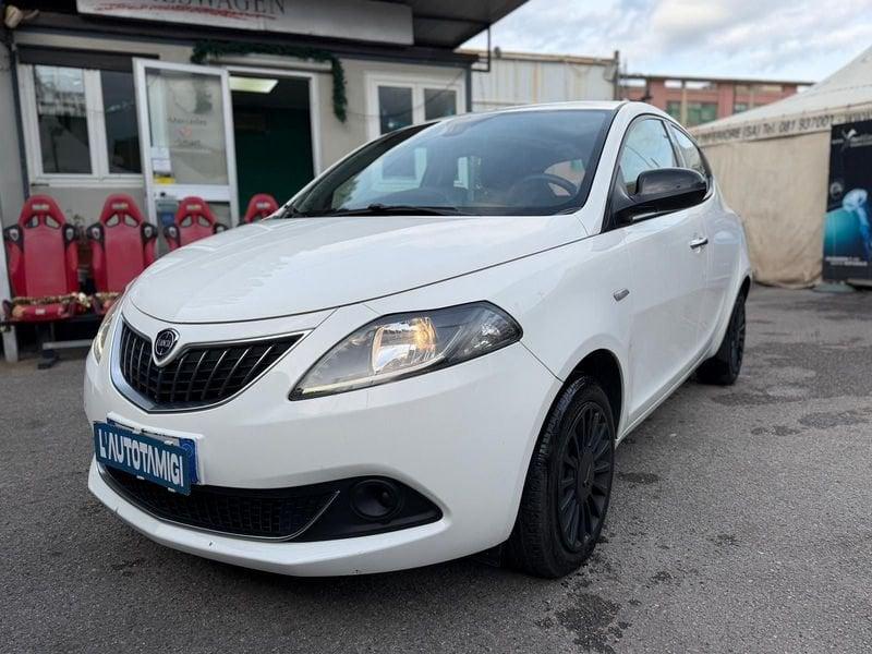 Lancia Ypsilon Ypsilon 1.0 FireFly 5 porte S&S Hybrid Ecochic Gold