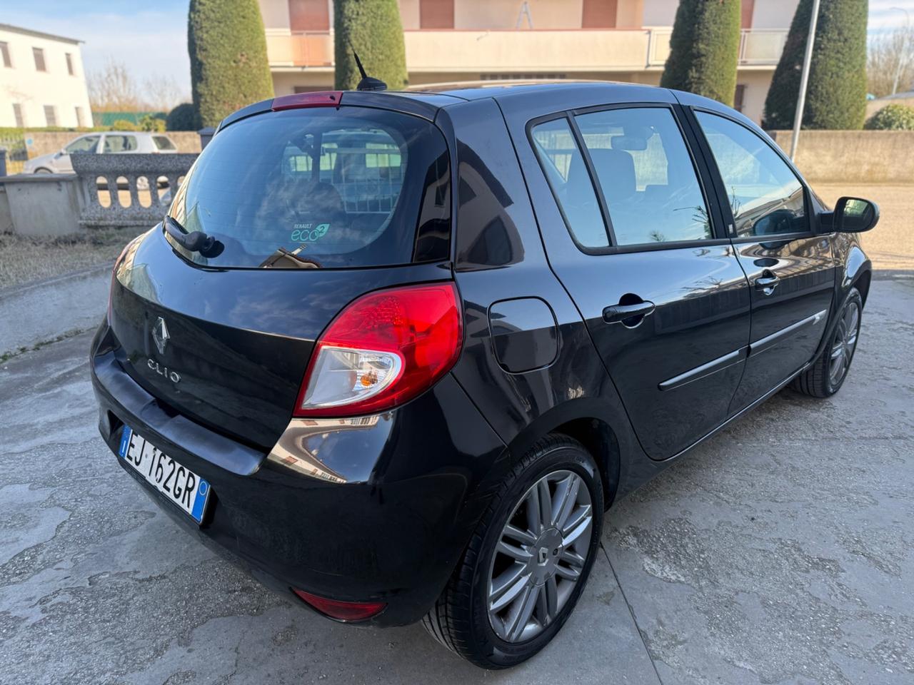 RENAULT CLIO 1.2 BENZINA FULL OPT 2011 UNICO PROP