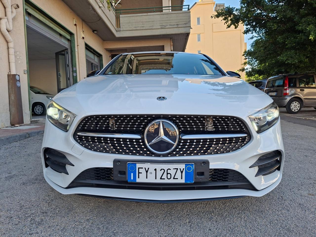 MERCEDES Classe A 180d Automatic AMG Premium