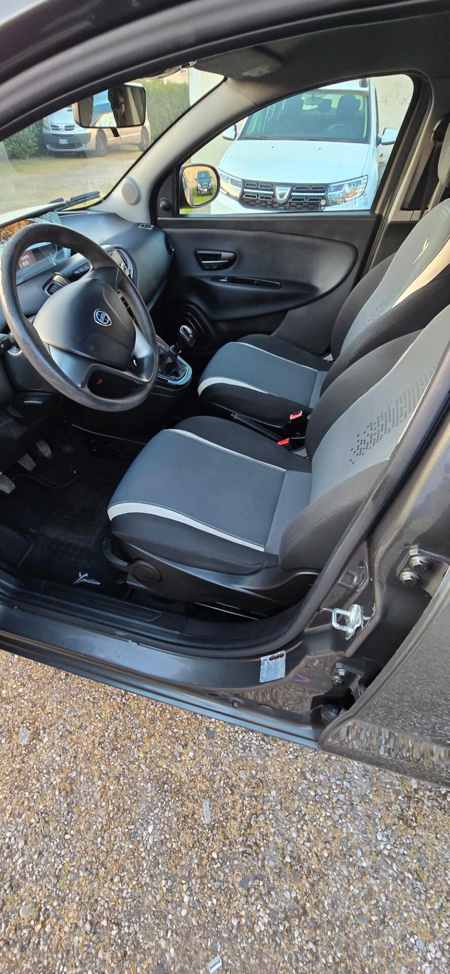 Lancia Ypsilon 1.3 MJT 16V 95 CV 5 porte S&S Elefantino