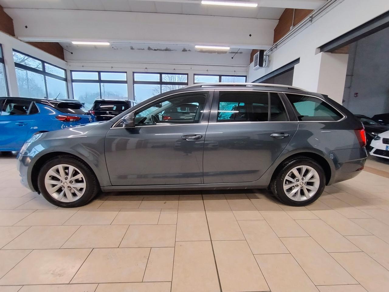 SKODA Octavia 1.6 TDI DSG Executive - 2018