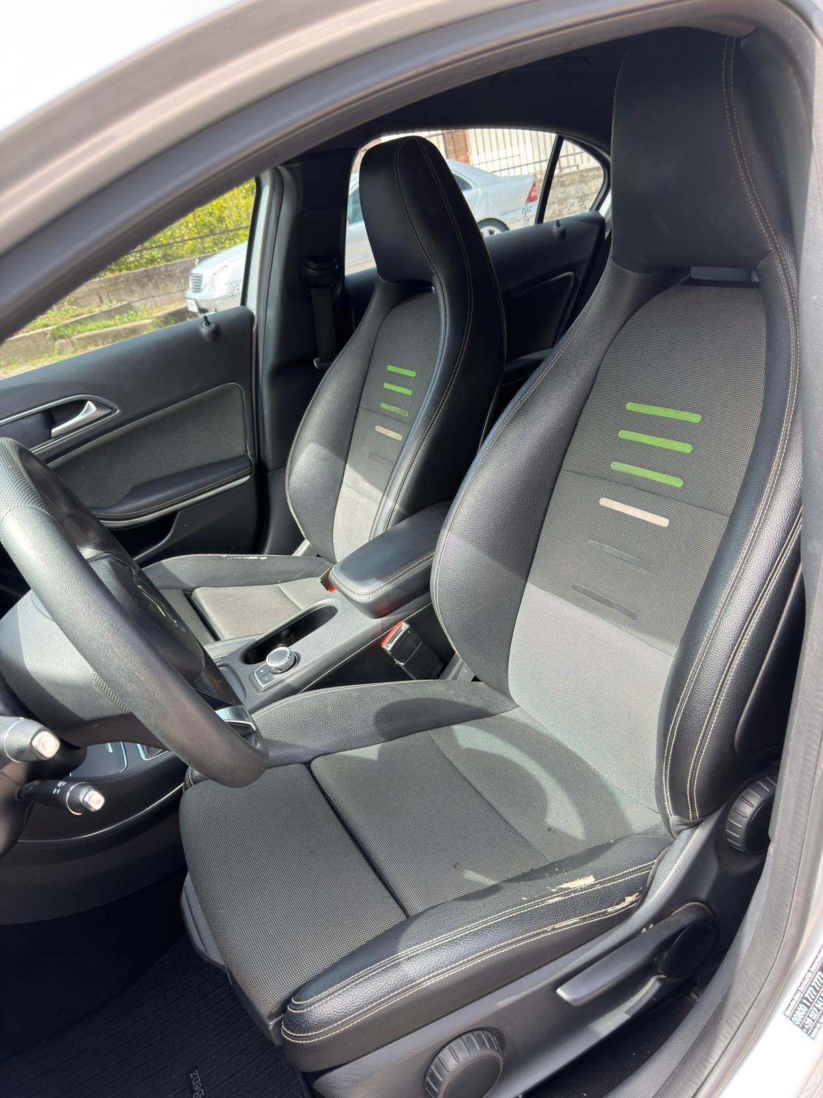 Mercedes-benz A 180D Business 2016