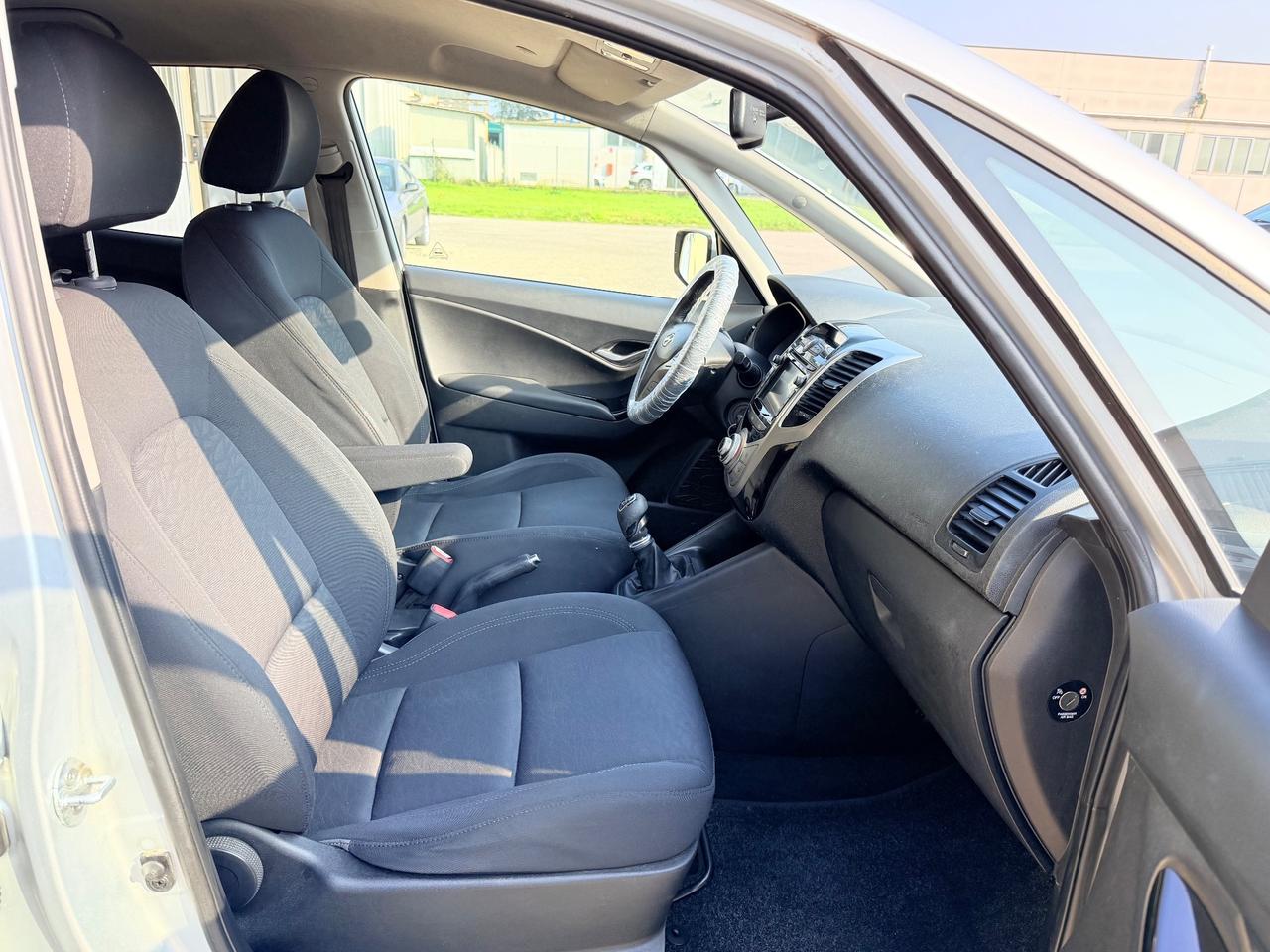 Hyundai iX20 1.4 CRDI 90 CV Style 2013 Neopatentati