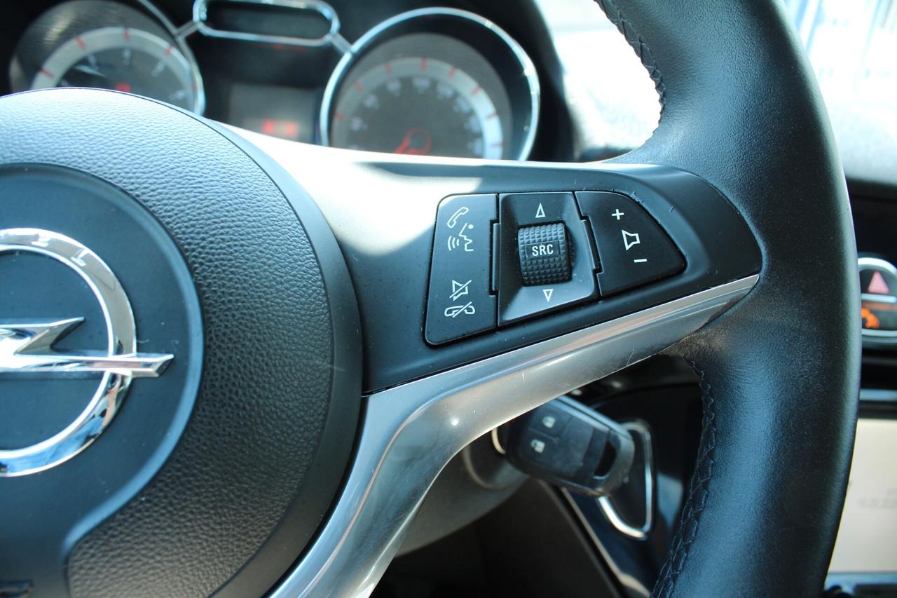 Opel Adam 1.2 70 CV Jam