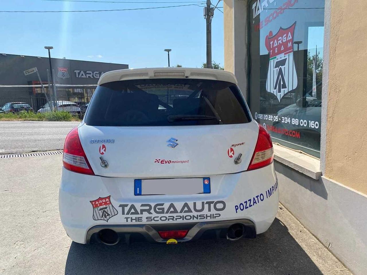 Suzuki Swift 1.6 RALLY RACING START