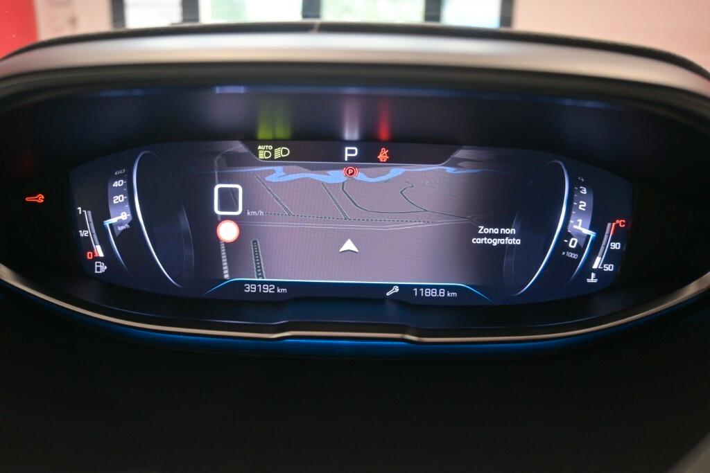 PEUGEOT 3008 1.5 BLUEHDI 130CV EAT8 SeS ALLURE ( FARI LED - I-COCKPIT - CRUISE - NAVI - MIRROR - PDC - TELECAMERA POST. - CERCHI 18 )