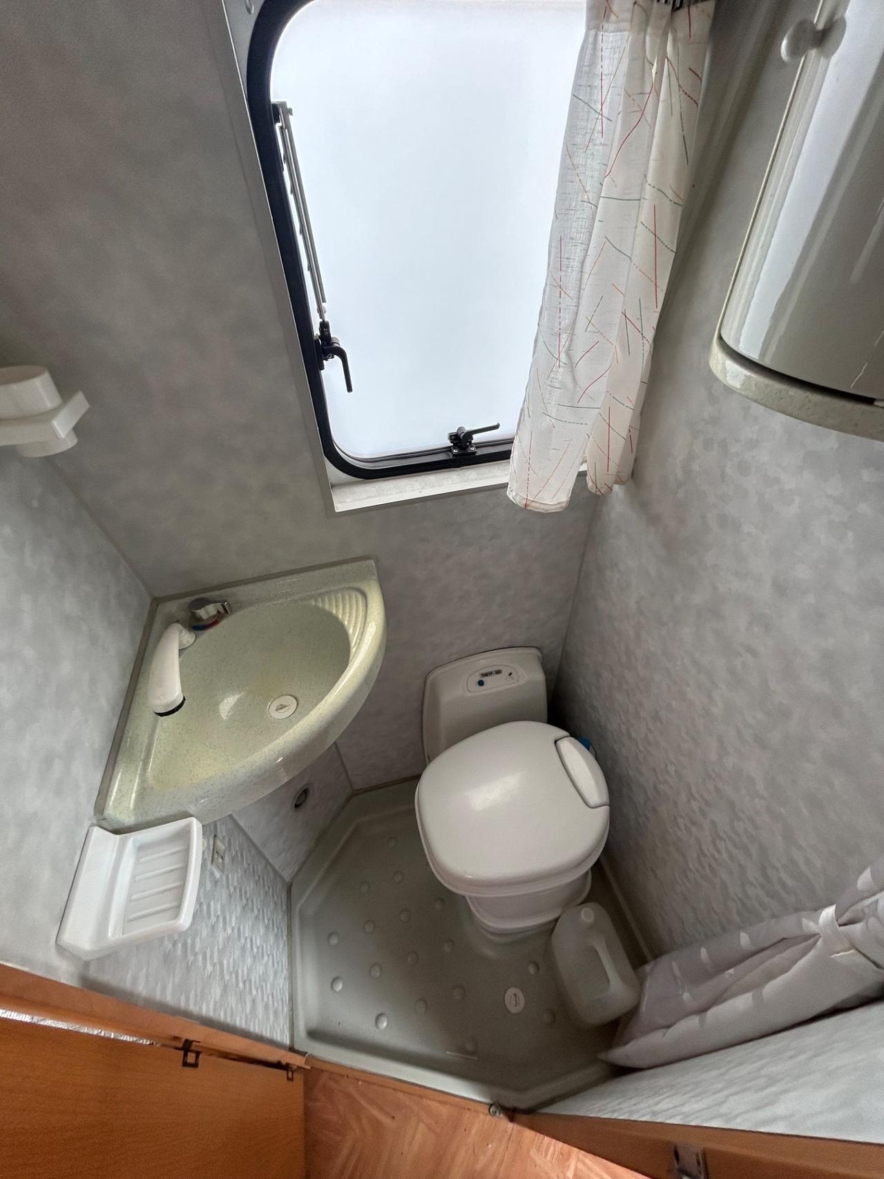 Adria Camper puro del 2004 in saldo 726