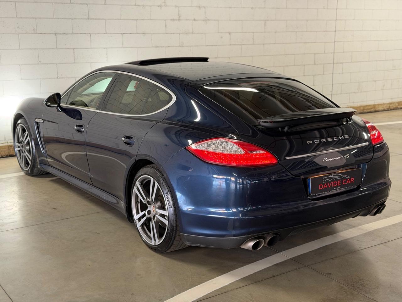 Porsche Panamera 4.8 4S