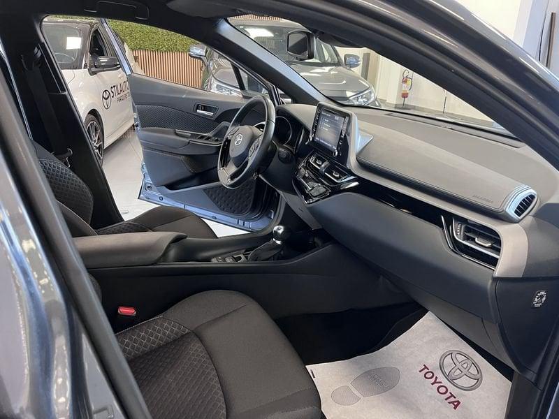 Toyota C-HR 1.8 Hybrid E-CVT Active
