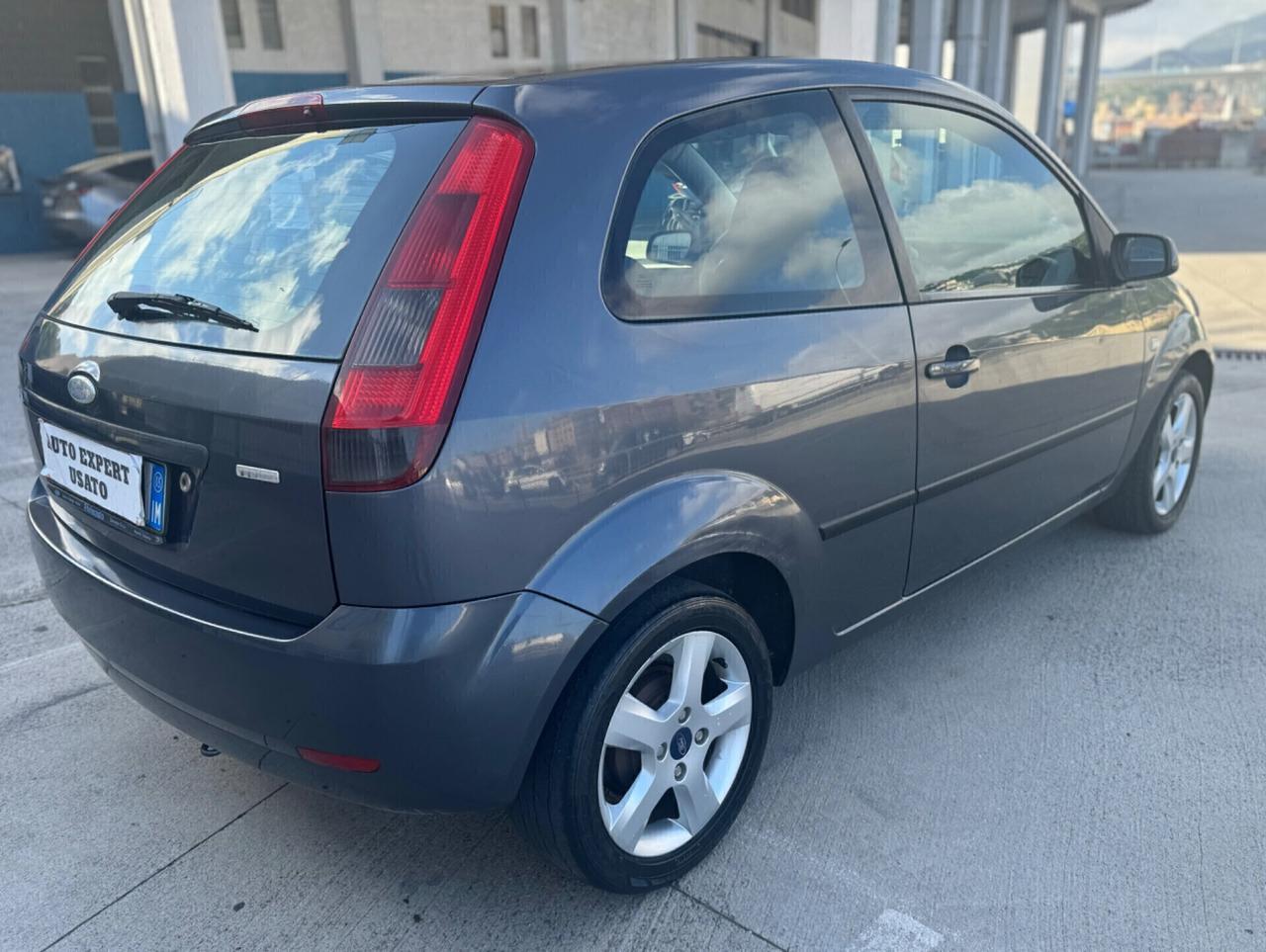 Ford Fiesta 1.4 TDCi 3p. Ghia