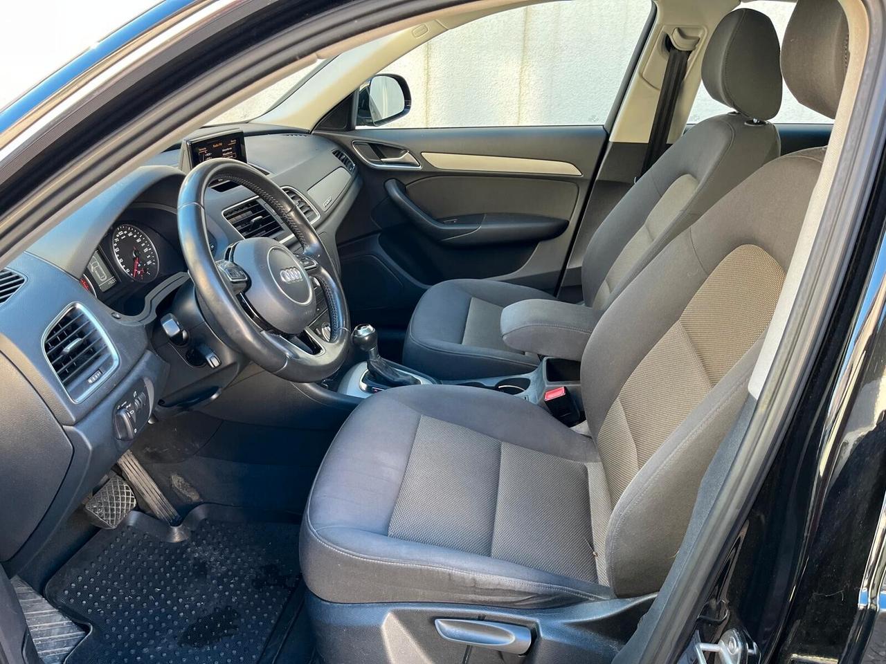 Audi Q3 2.0 TDI quattro Advanced S TRONIC - TETTO