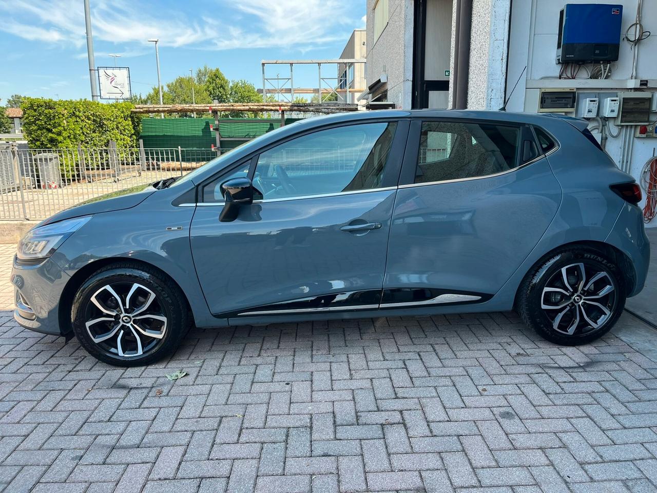 Renault Clio dCi 8V 90 CV Moschino ok neopatentati