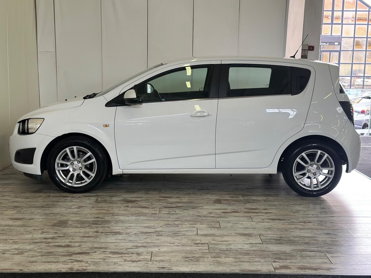 Chevrolet Aveo 1.2 Benzina 5 porte LTZ ok neopatentati