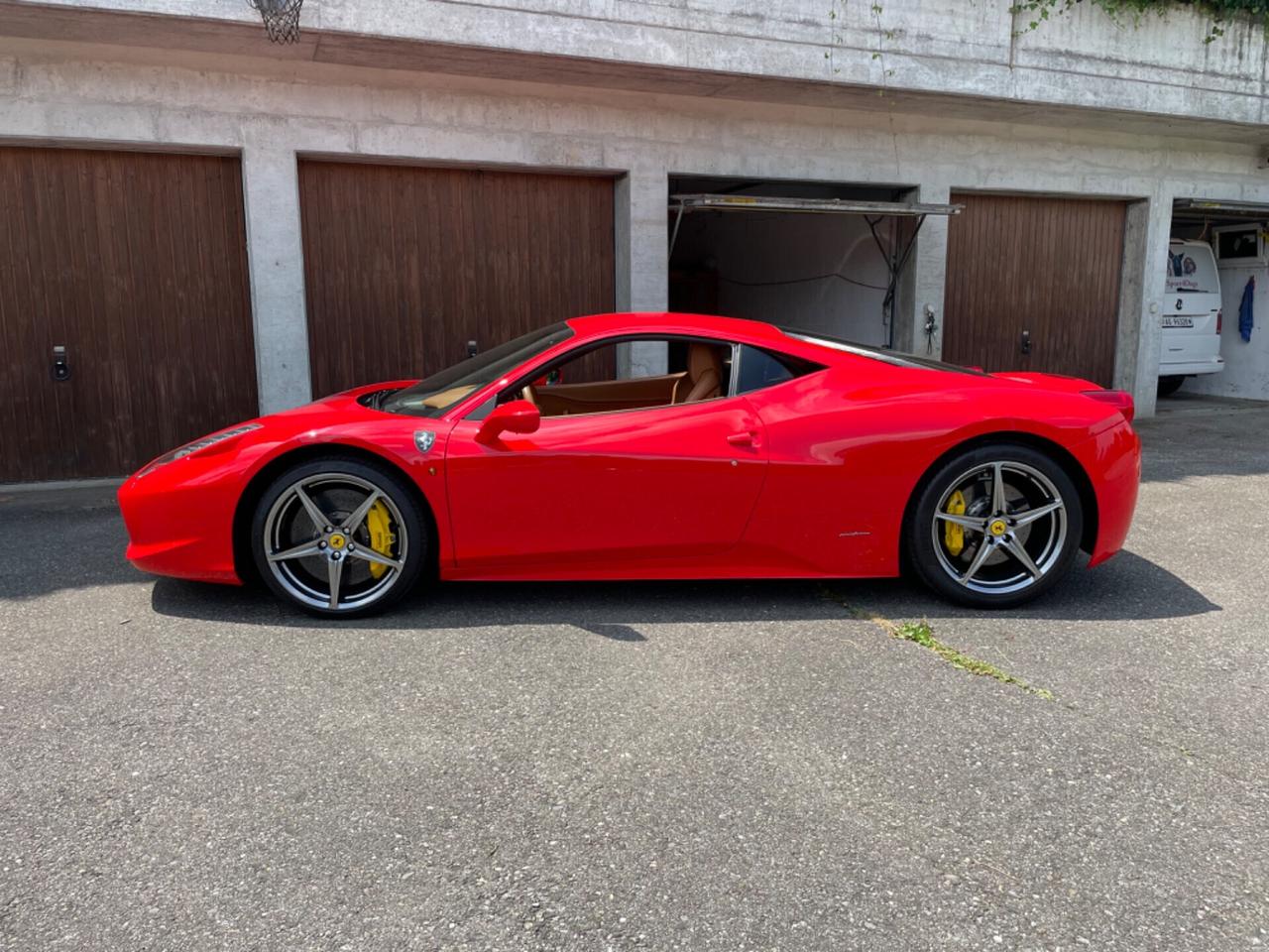 Ferrari 458 Italia DCT