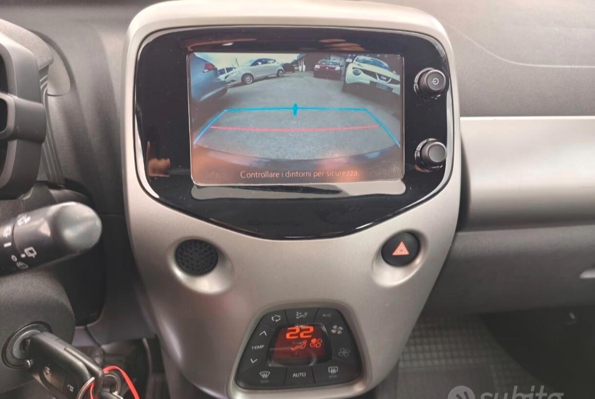 Toyota Aygo 1.0 BENZINA KM 83000 x-play