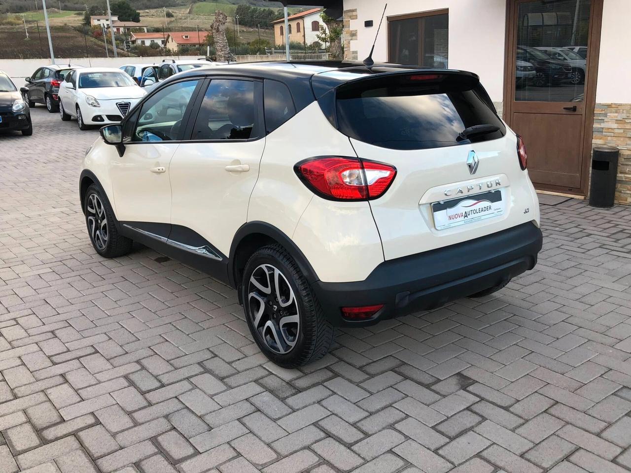 Renault Captur 1.5 dCi 90 CV R-Link bi-color 2015