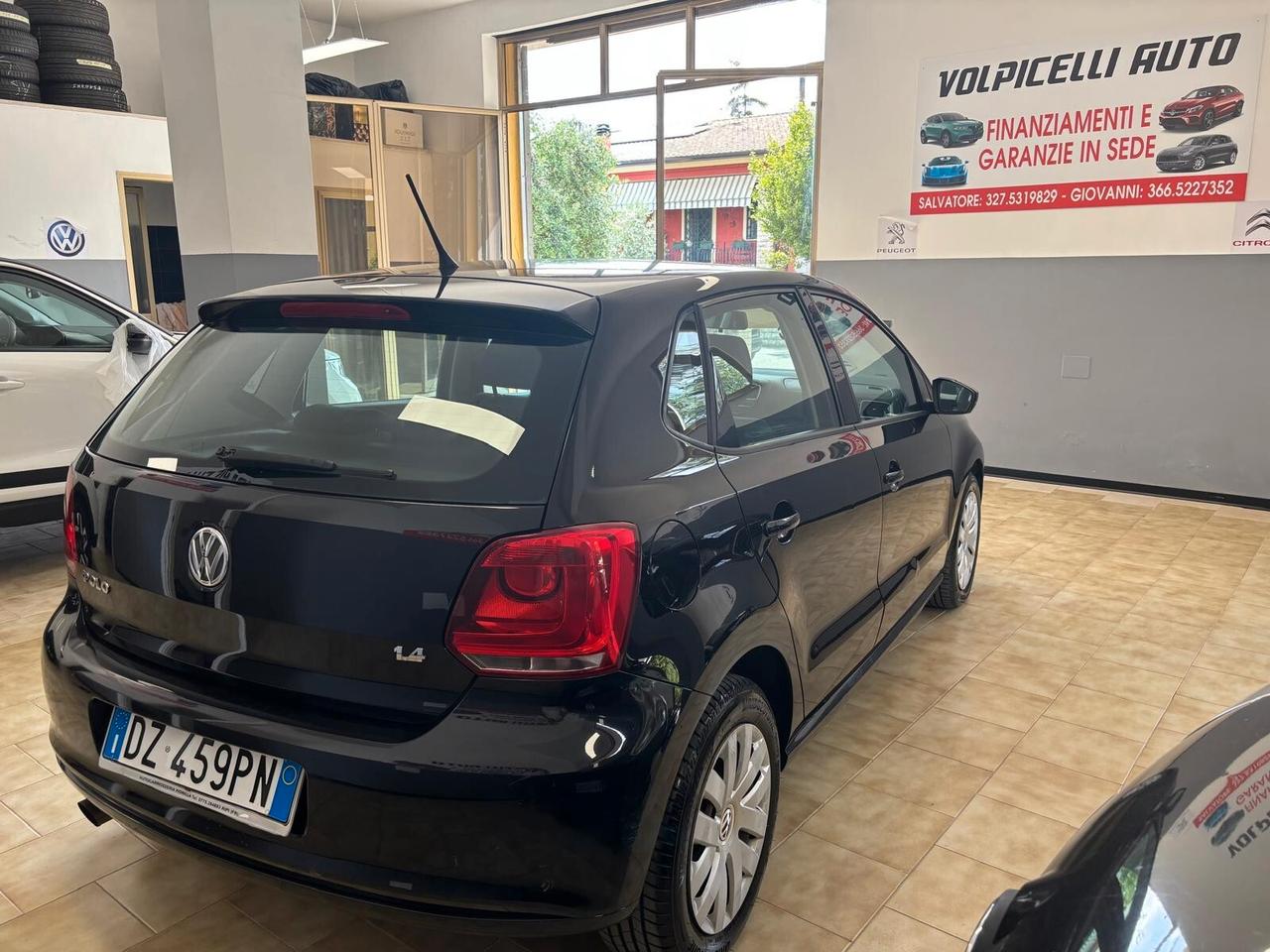 VOLKSWAGEN POLO ANNO 2009 BZ 1.4 ADATTA NEOPATENTATI KM 160 MILA