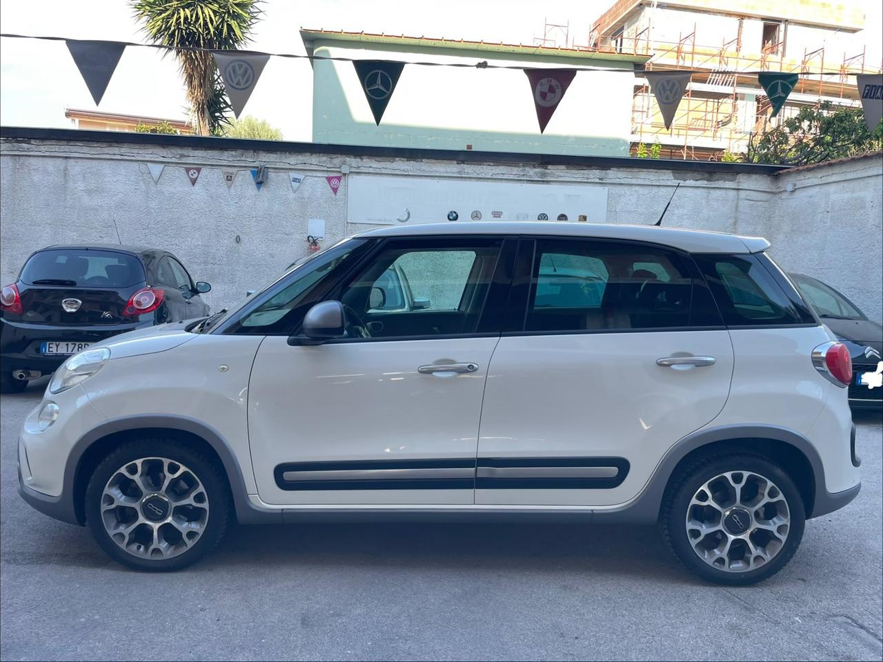 Fiat 500L 1.6 Multijet 105 CV Trekking full nav sensori ecc