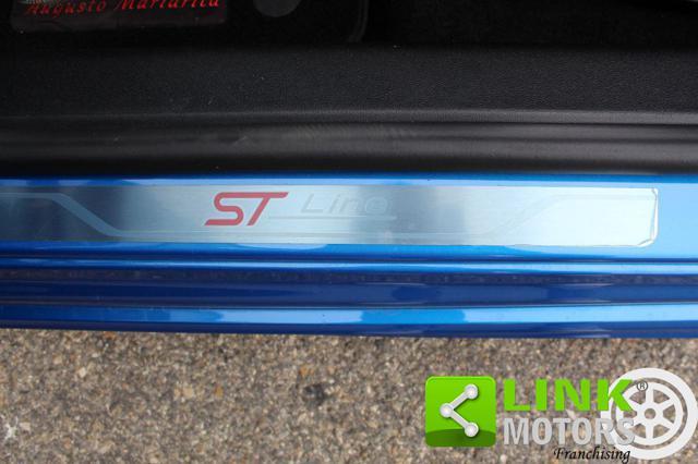 FORD Focus 1.0 EcoBoost Hybrid 125 CV 5p. ST-Line