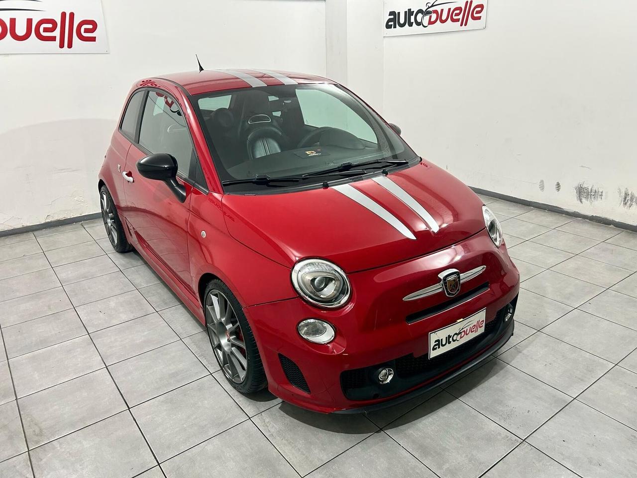 Abarth 500 1.4 Turbo T-Jet essesse