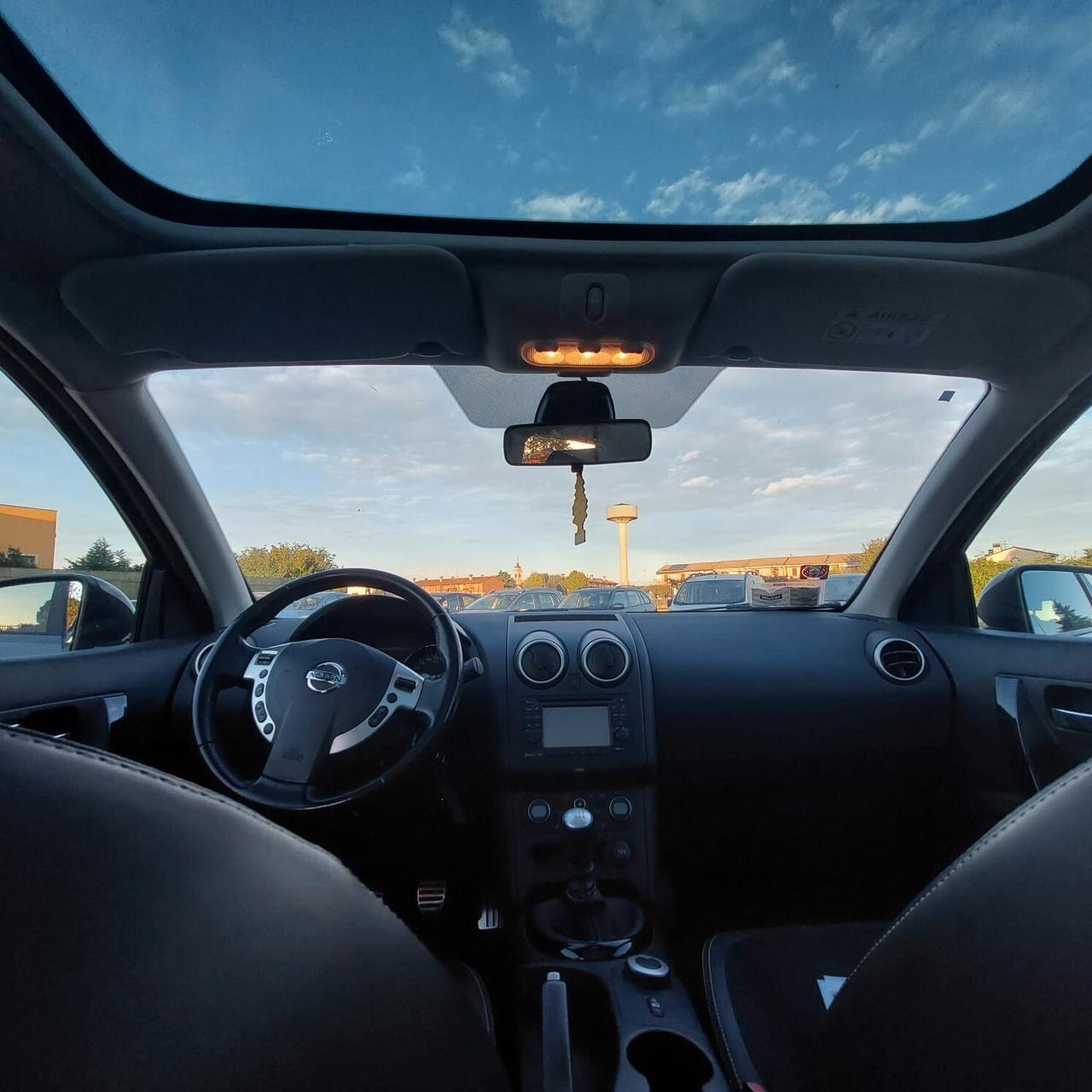 Nissan Qashqai 1.6 dCi DPF 360