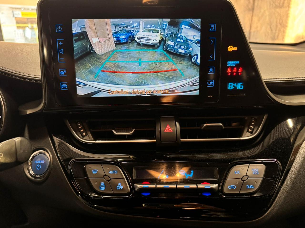 Toyota C-HR 1.8 Hybrid E-CVT Active