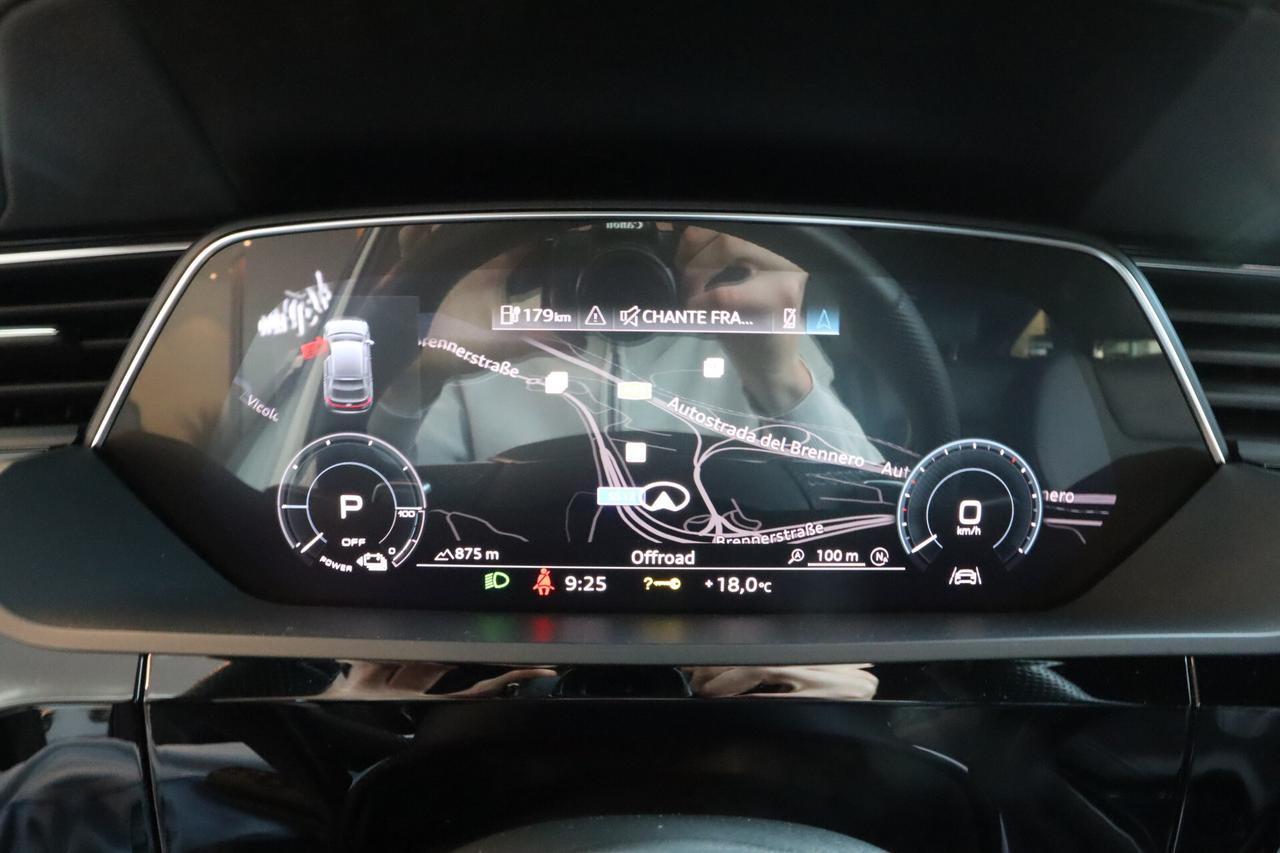 Audi eTron 55 408 CV QUATTRO S-LINE GANCIO 360 CAMERA MEMORY 21"