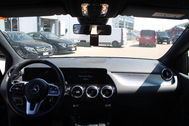MERCEDES-BENZ B 200 d Automatic Sport