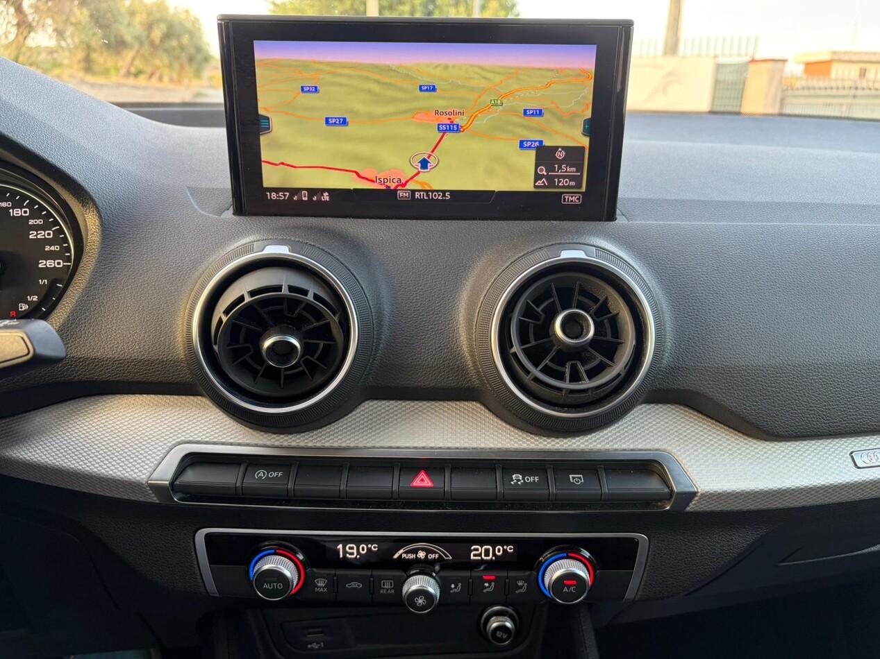 Audi Q2 35 2.0 tdi Business s-tronic