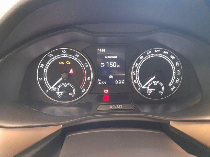 Škoda Kamiq 1.0 TSI 110cv BLACK DOTS