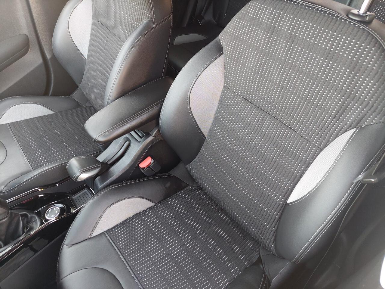 Peugeot 2008 BlueHDi 100 Allure SOLI 96.000KM