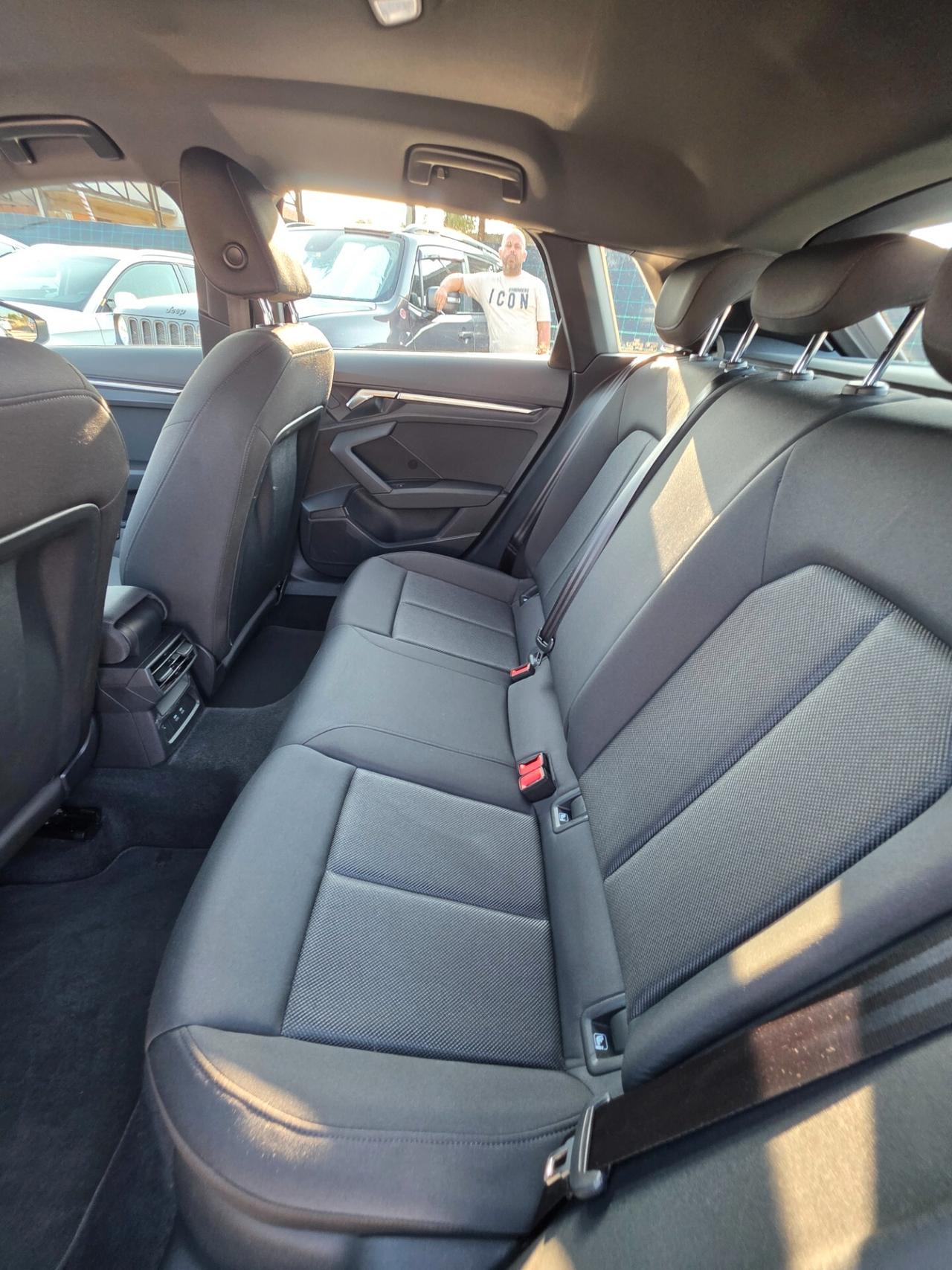 Audi A3 SPB 30 TDI S tronic Business Advanced