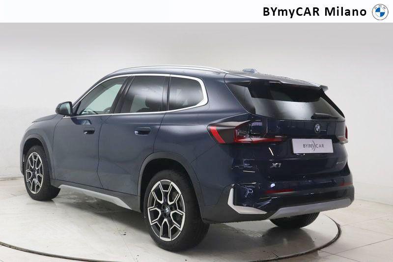 BMW X1 23 i Mild Hybrid 48V X-Line xDrive DCT