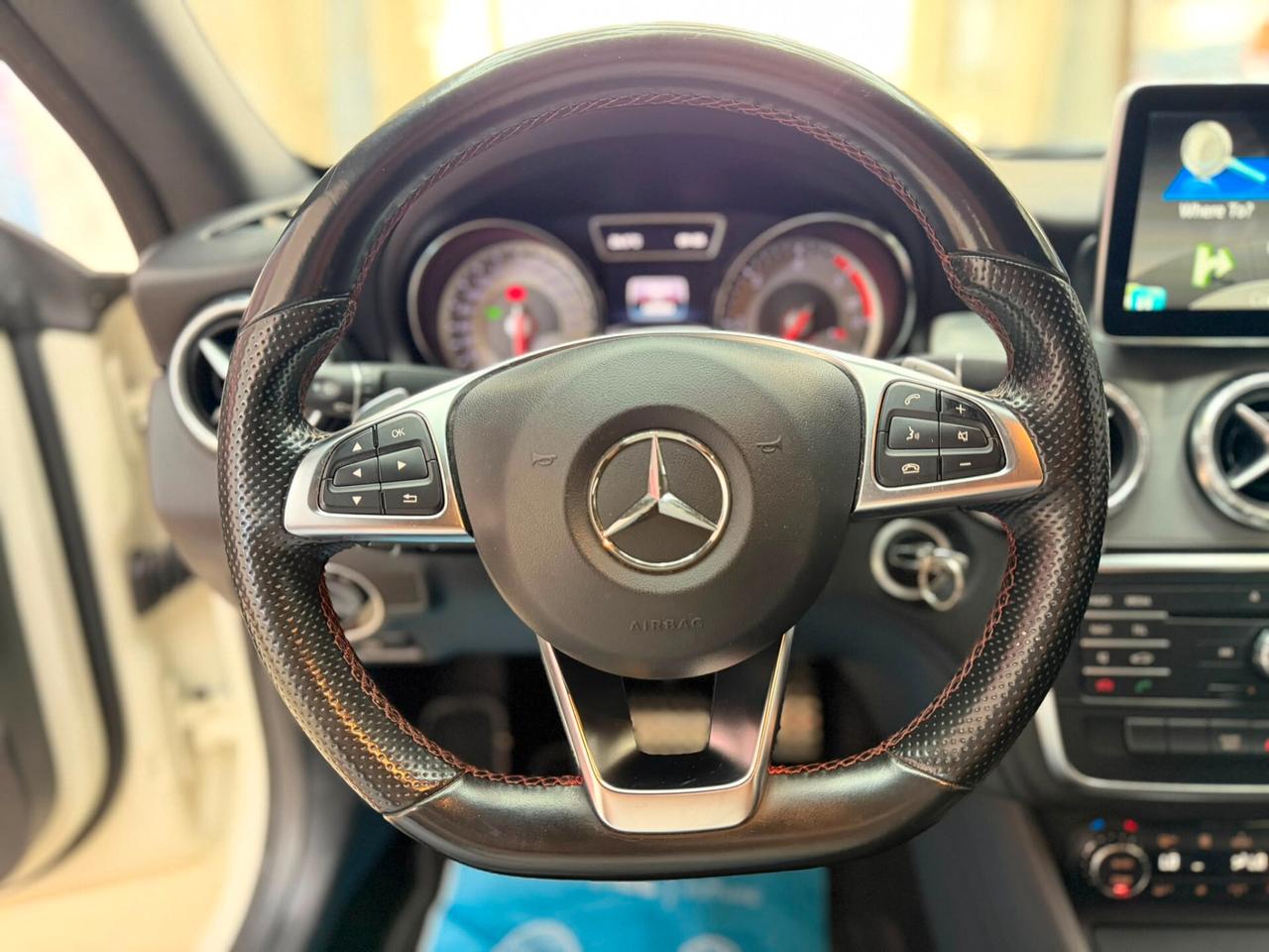 Mercedes-benz CLA 220 d Automatic Premium