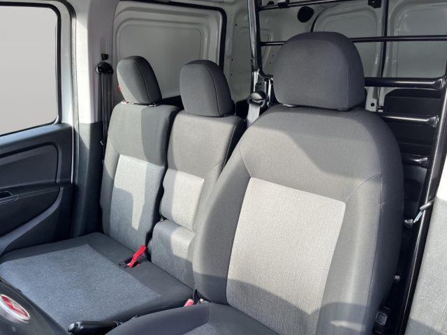FIAT Doblo 1.6MJT 105CV 3Posti