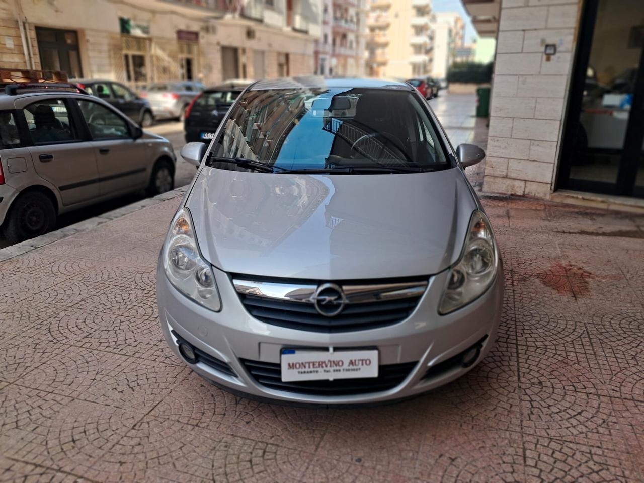 OPEL CORSA 1.2 GPL 5 PORTE-NEOPATENTATI-Euro3990-